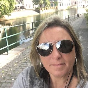 Meet your Posher, Kimberly